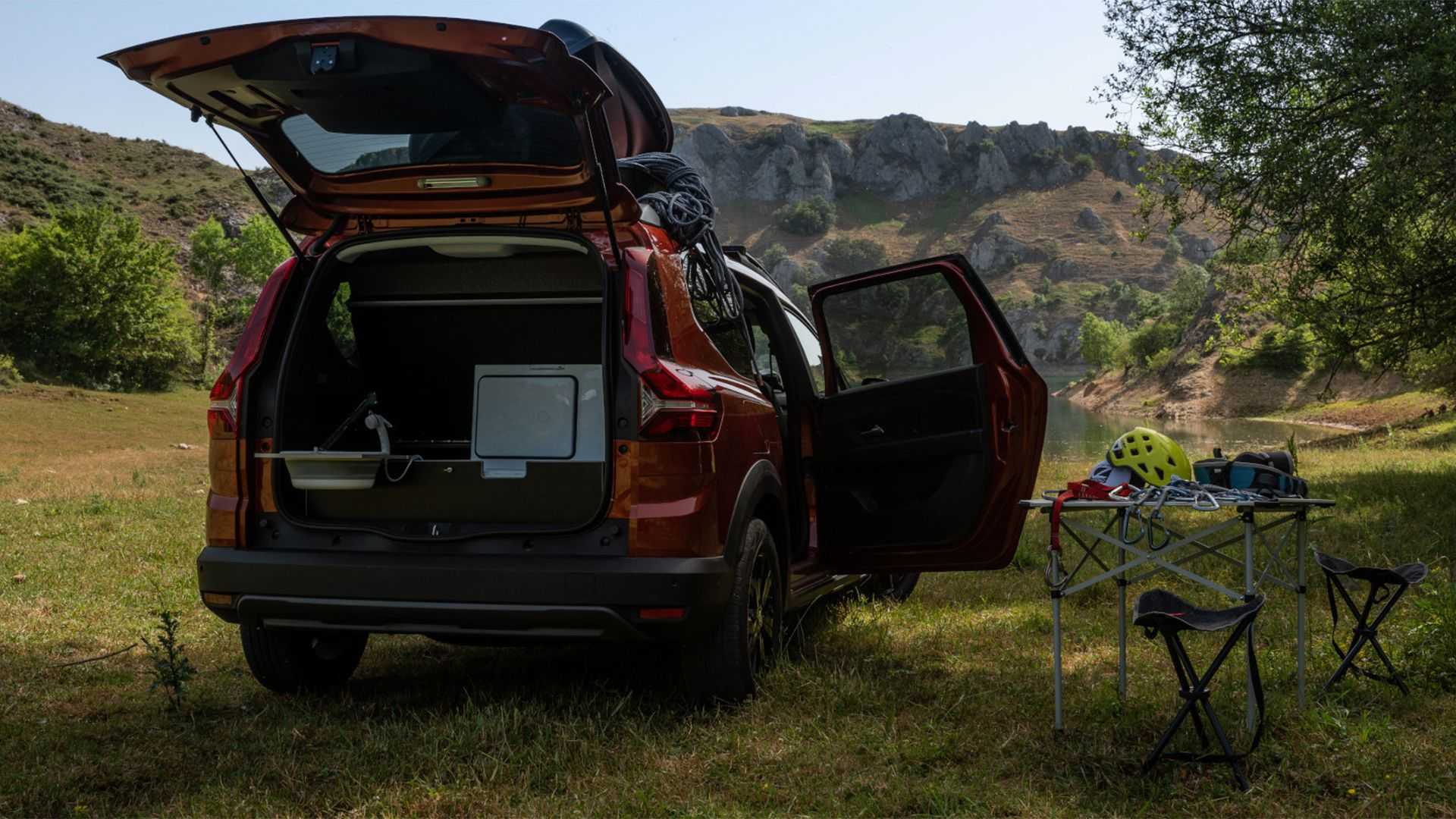 Dacia Jogger Sleep Pack: Zubehör-Paket für CampingBuddies